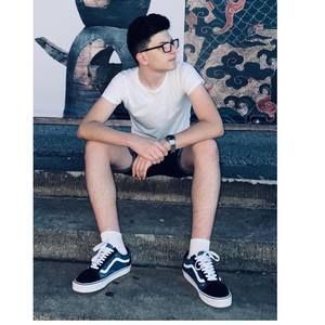 Meet your Posher, Hamźa